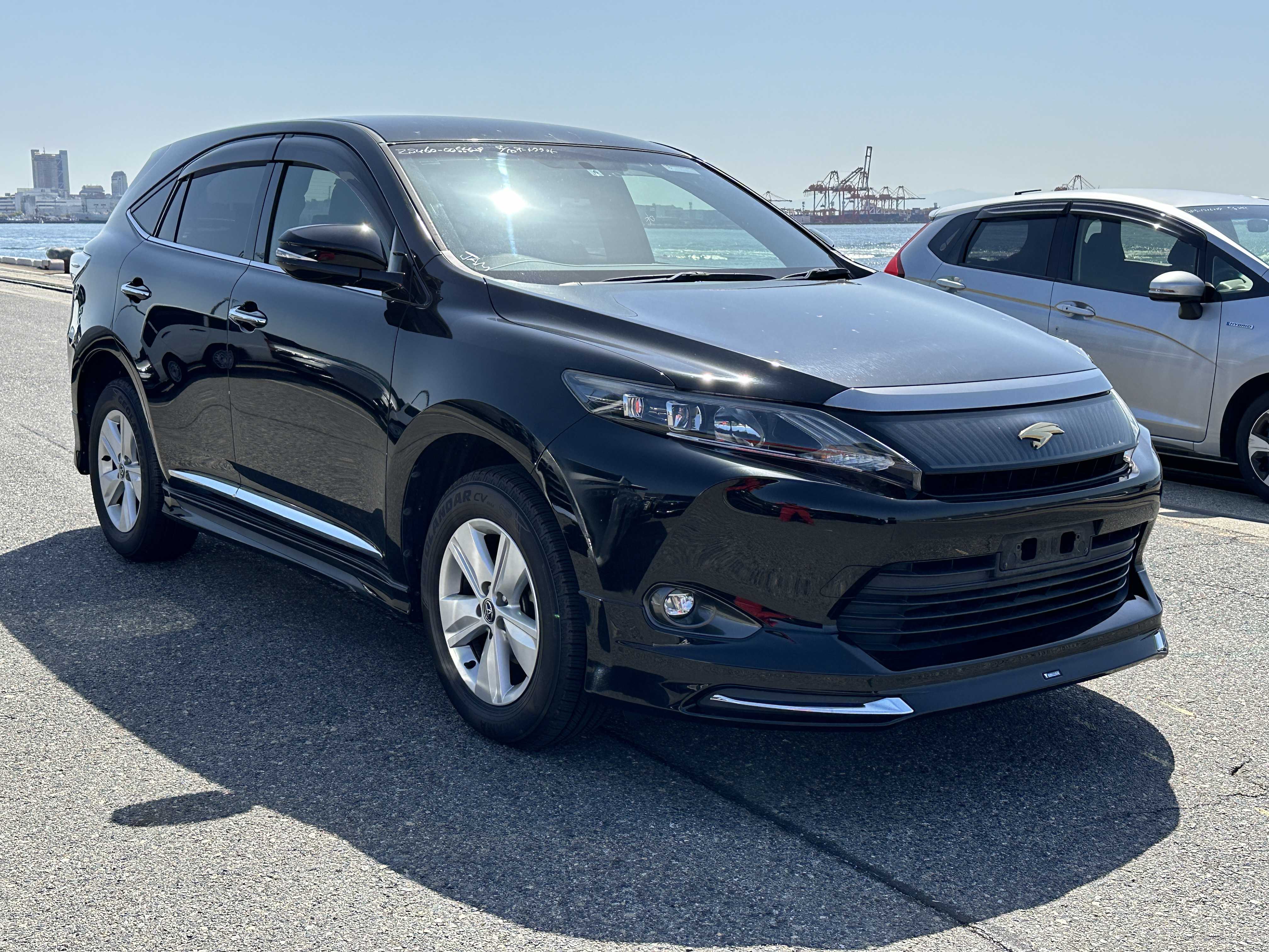 Toyota Harrier 2015