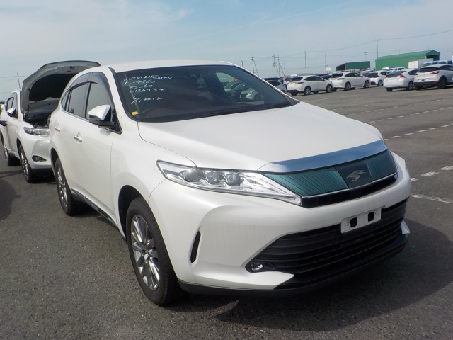 Toyota Harrier 2017