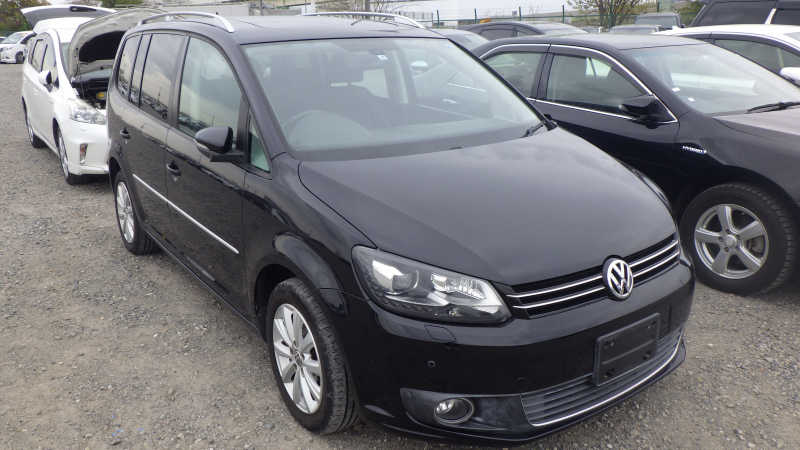 Volkswagen Golf Touran 2011