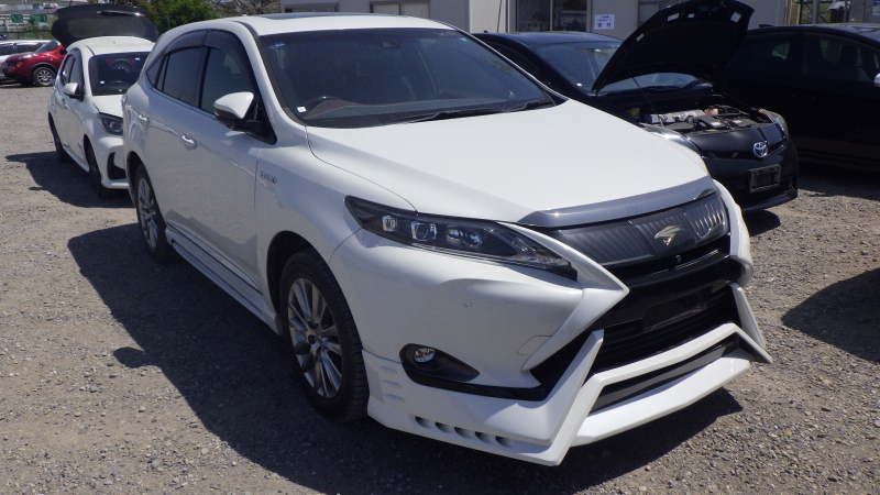 Toyota Harrier Hybrid 2015