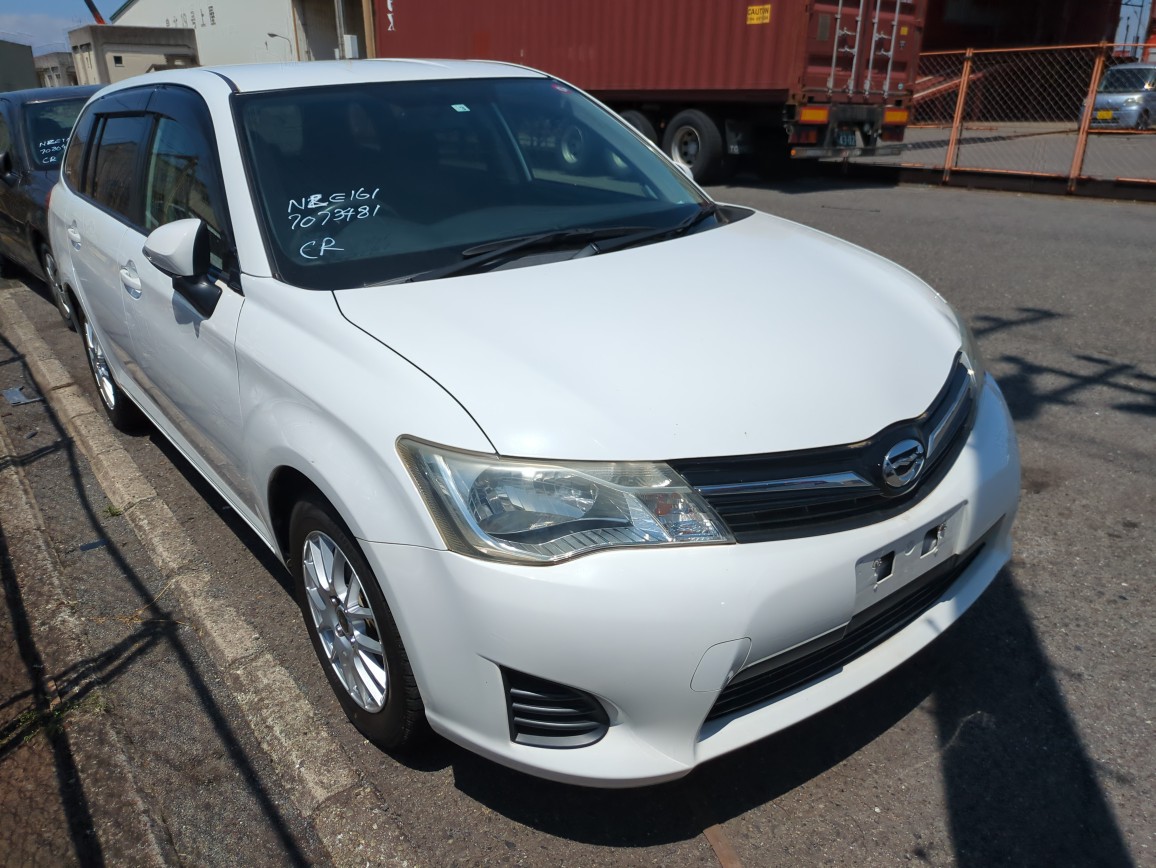 Toyota Corolla Fielder 2014