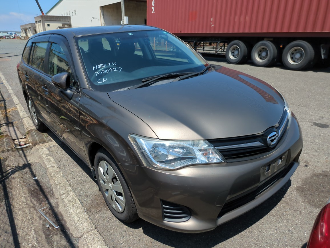 Toyota Corolla Fielder 2014