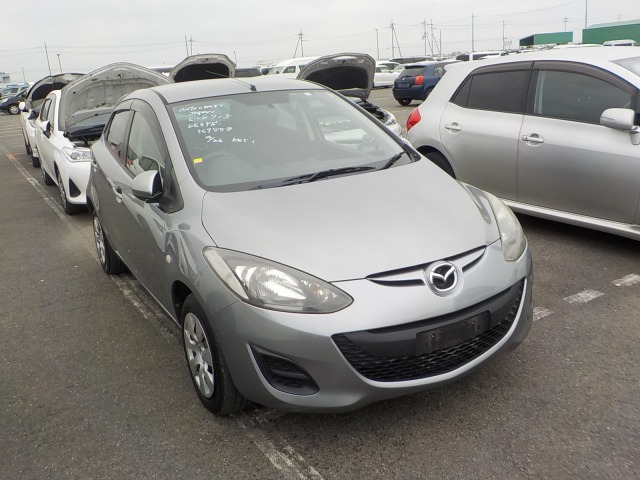 Mazda Demio 2014