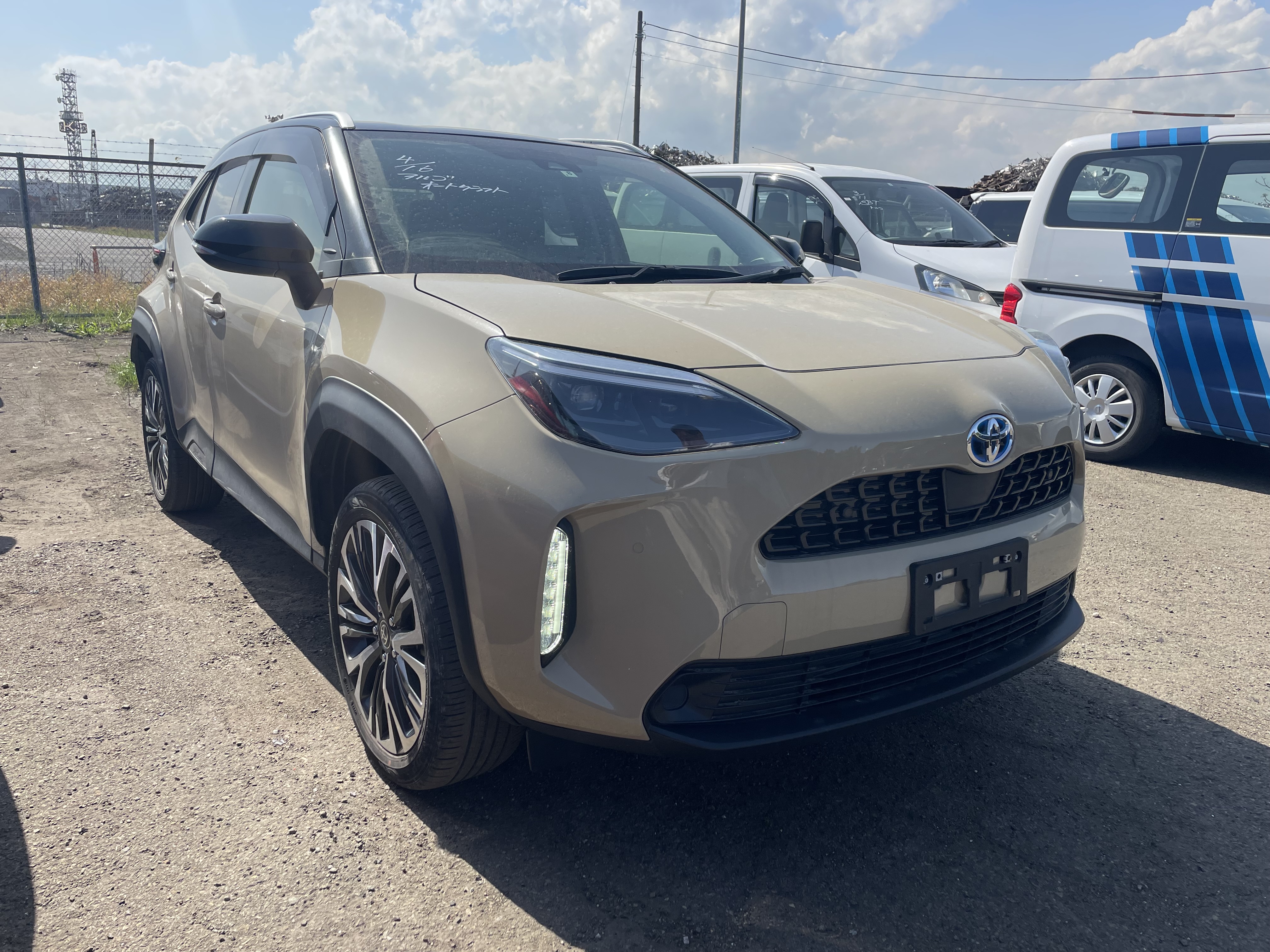 Toyota YARIS CROSS HYBRID 2021