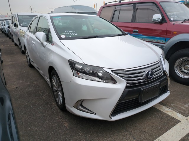 Lexus HS 2015