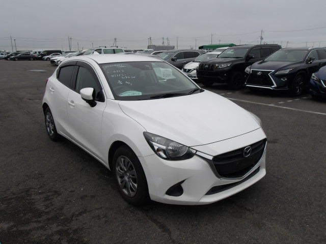 Mazda Demio 2017