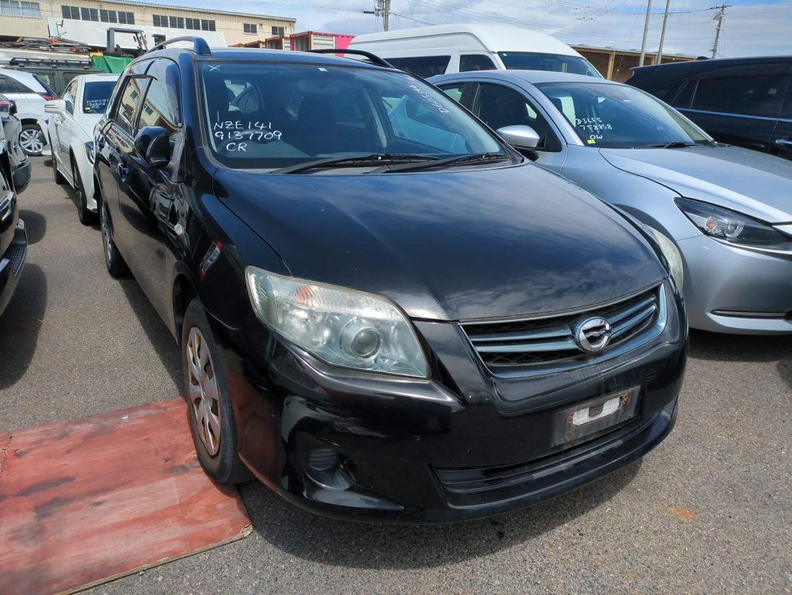 Toyota Corolla Fielder 2010