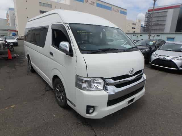 Toyota Hiace Van 2015