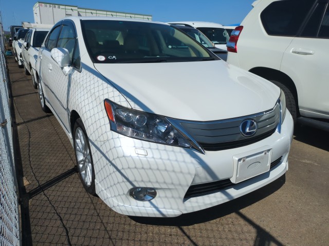 Lexus HS 2010