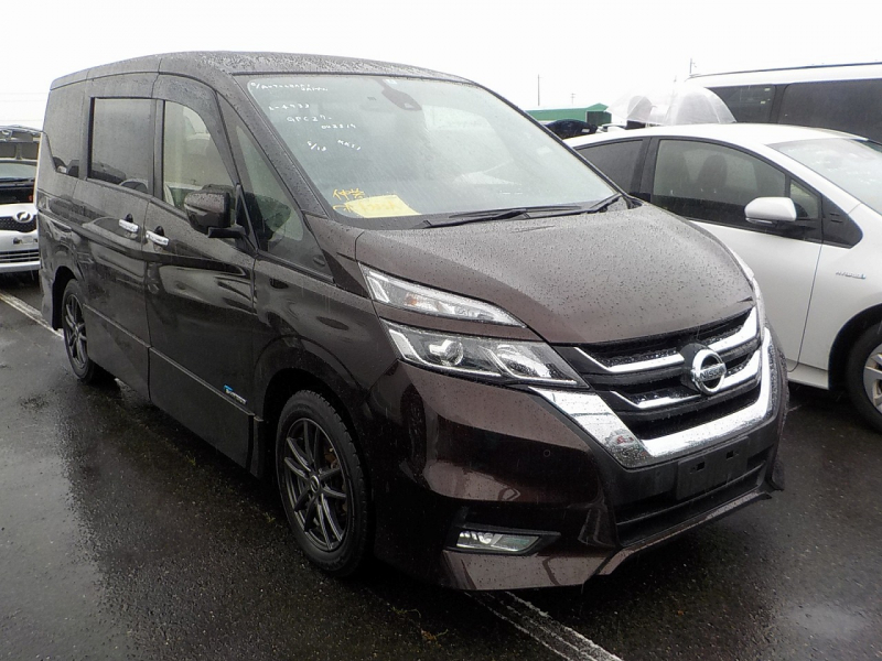 Nissan Serena 2017