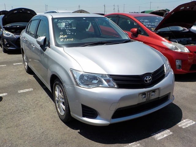 Toyota Corolla Axio 2015