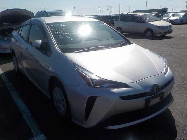 Toyota Prius 2021