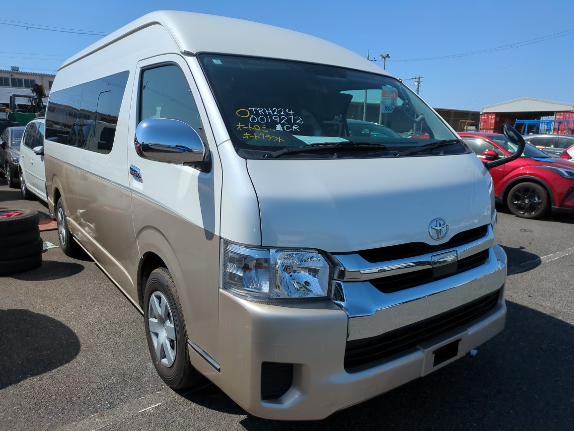 Toyota Hiace Wagon 2018