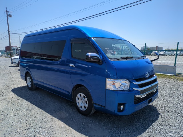 Toyota Hiace Wagon 2016