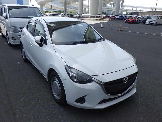 Mazda Demio 2017