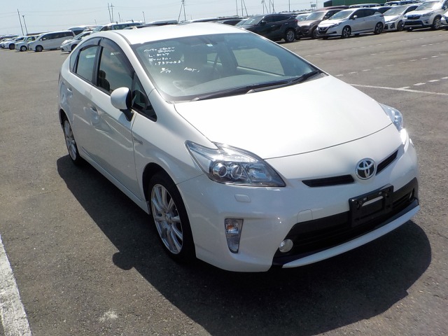 Toyota Prius 2015