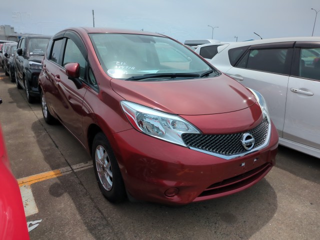 Nissan Note 2015