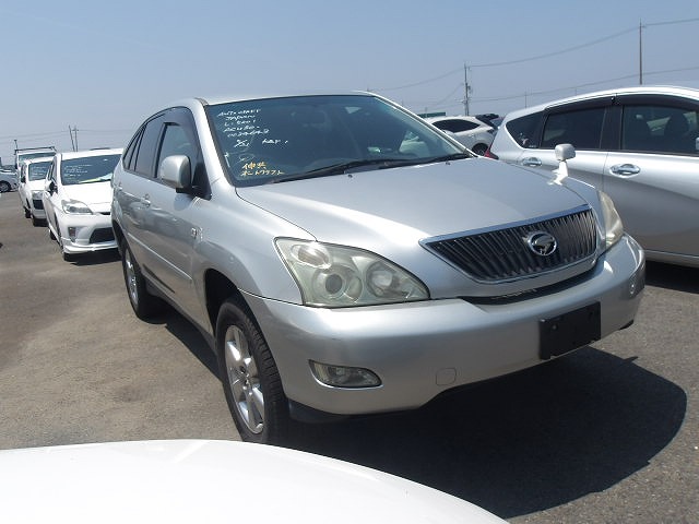 Toyota Harrier 2005