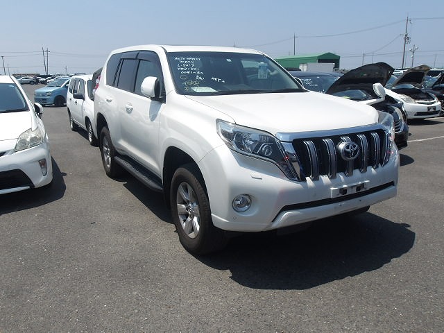 Toyota Land Cruiser Prado 2015