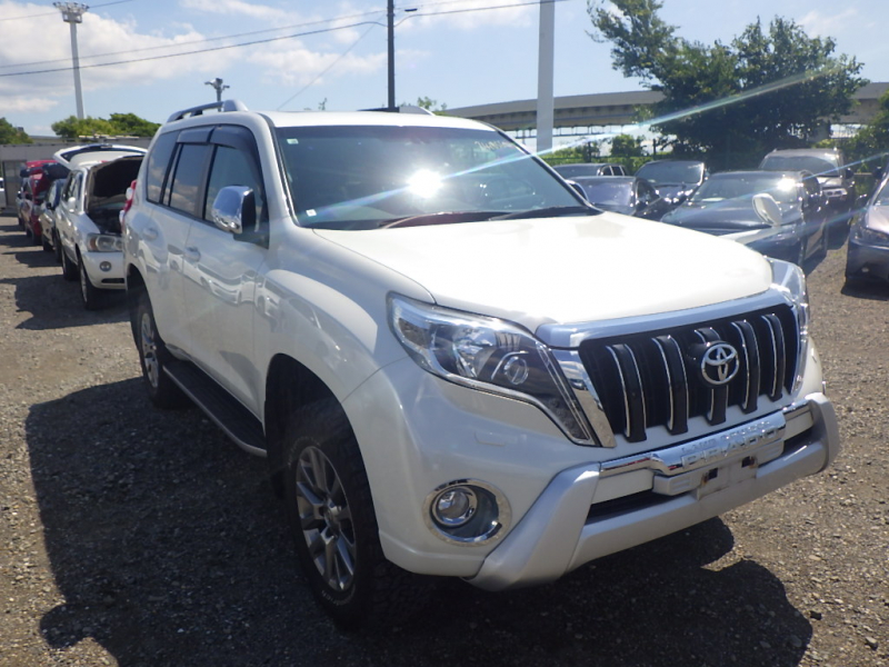 Toyota Land Cruiser Prado 2016