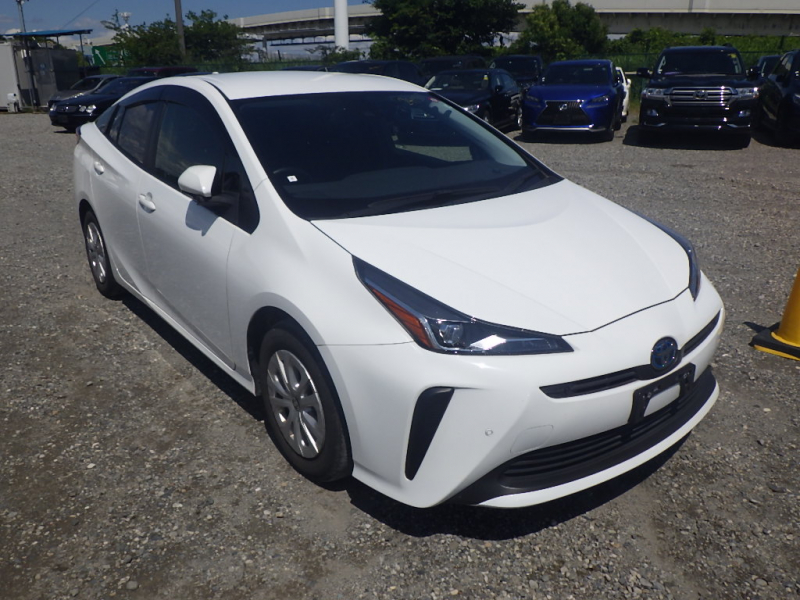 Toyota Prius 2021