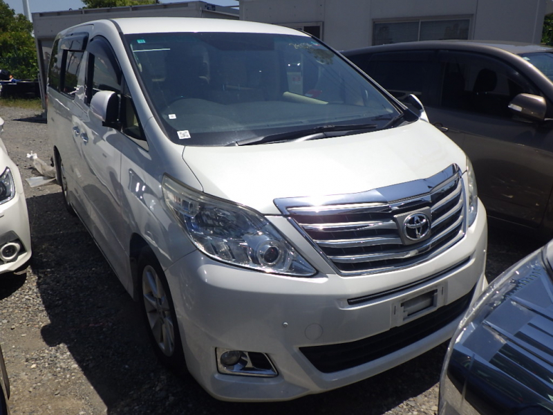 Toyota Alphard 2012