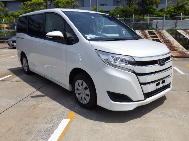 Toyota Noah 2020