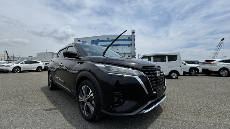 Nissan KICKS 2022