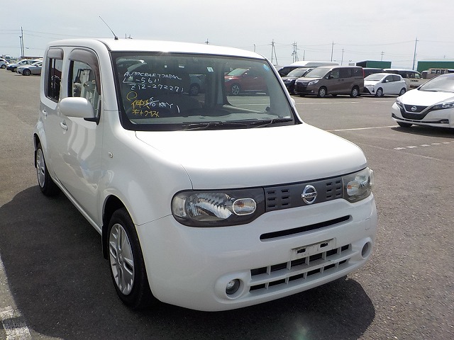 Nissan Cube 2014