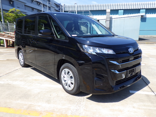 Toyota Noah 2024