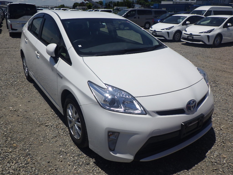 Toyota Prius 2015