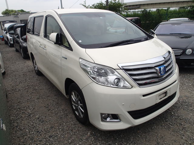 Toyota Alphard Hybrid 2012