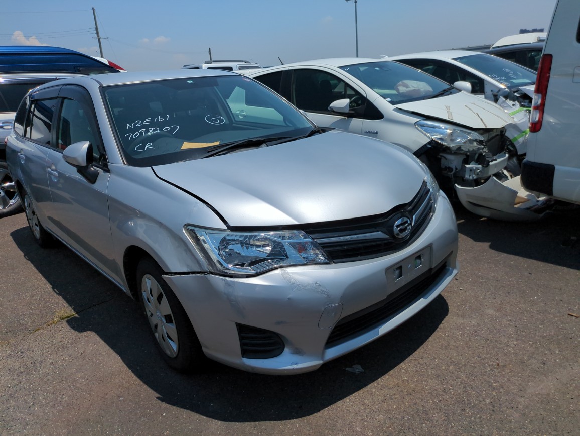 Toyota Corolla Fielder 2014