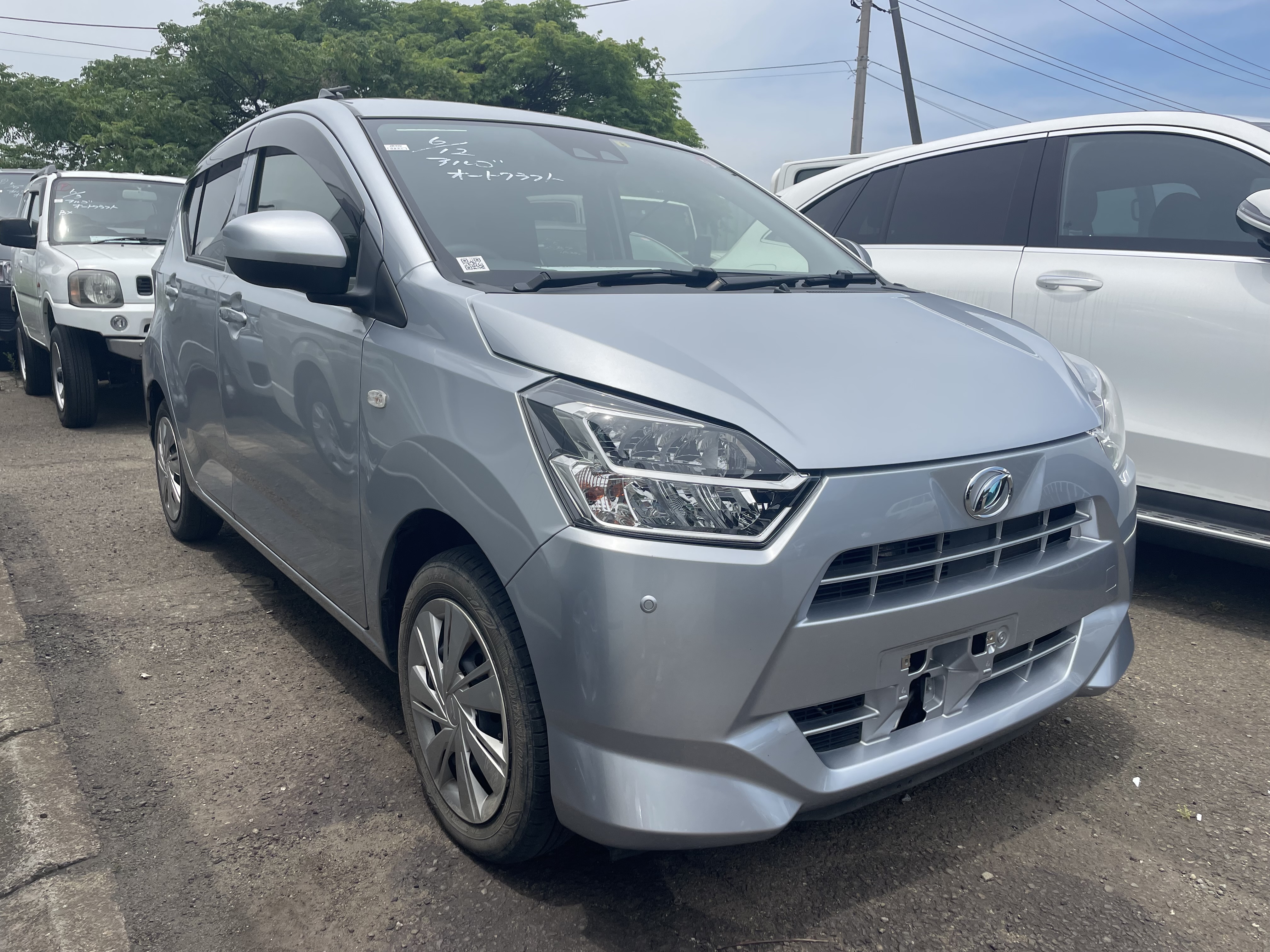 Daihatsu MIRA e:s 2021