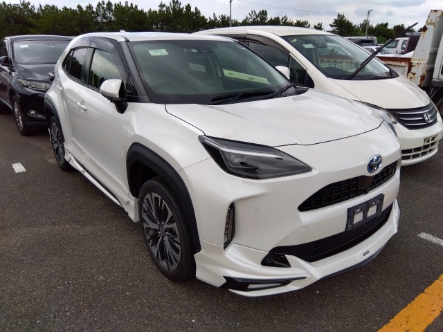 Toyota YARIS CROSS 2021