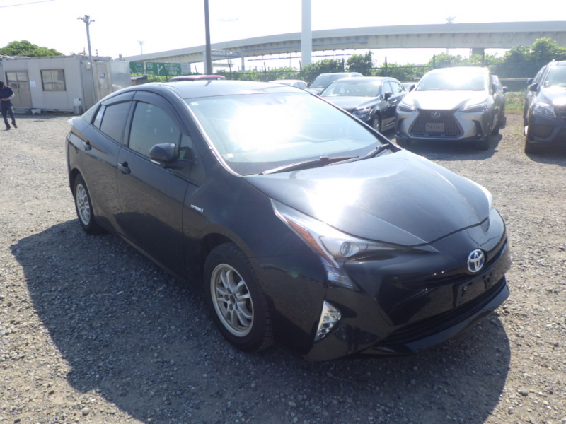 Toyota Prius 2016