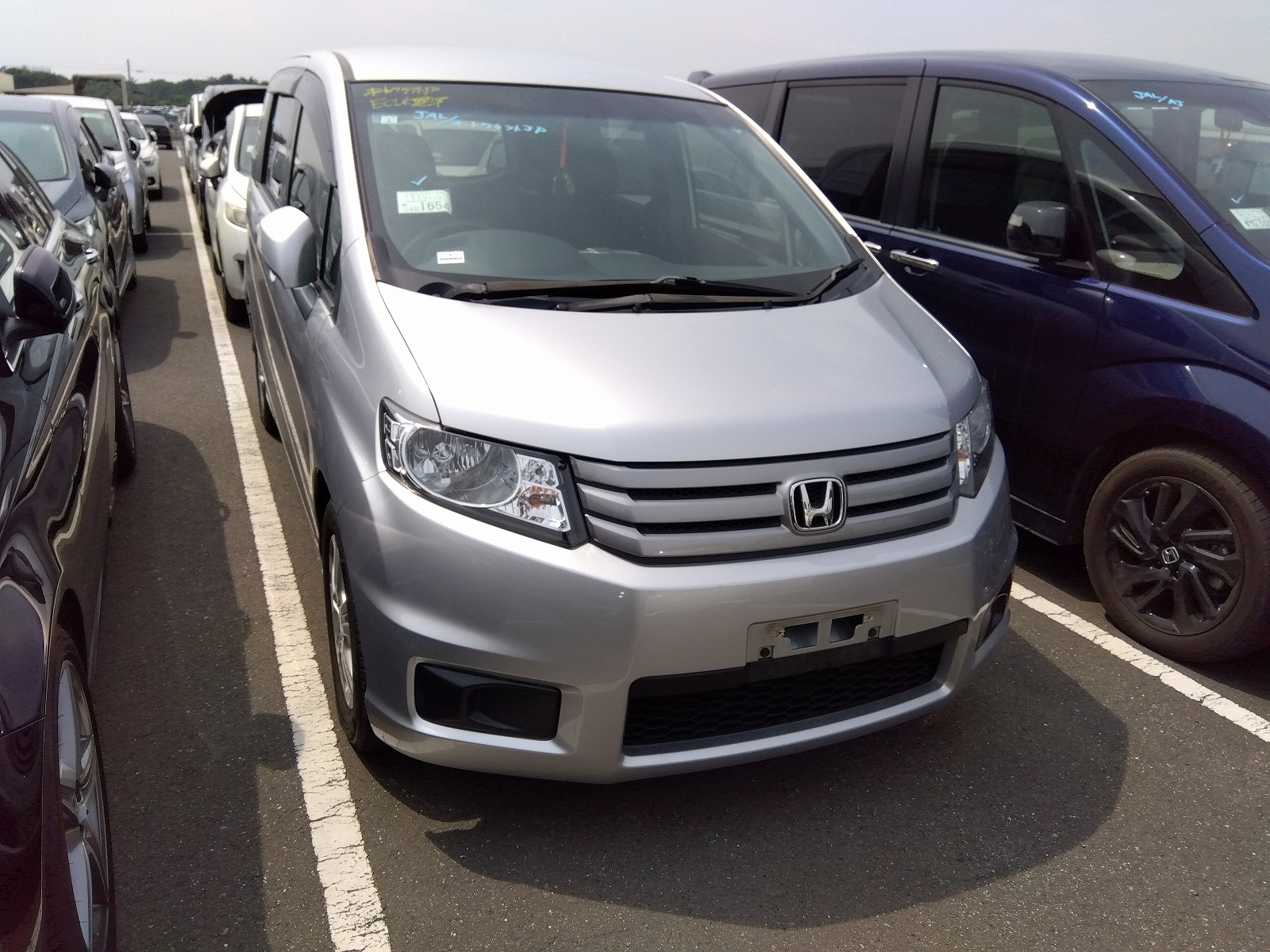 Honda Freed Spike 2013