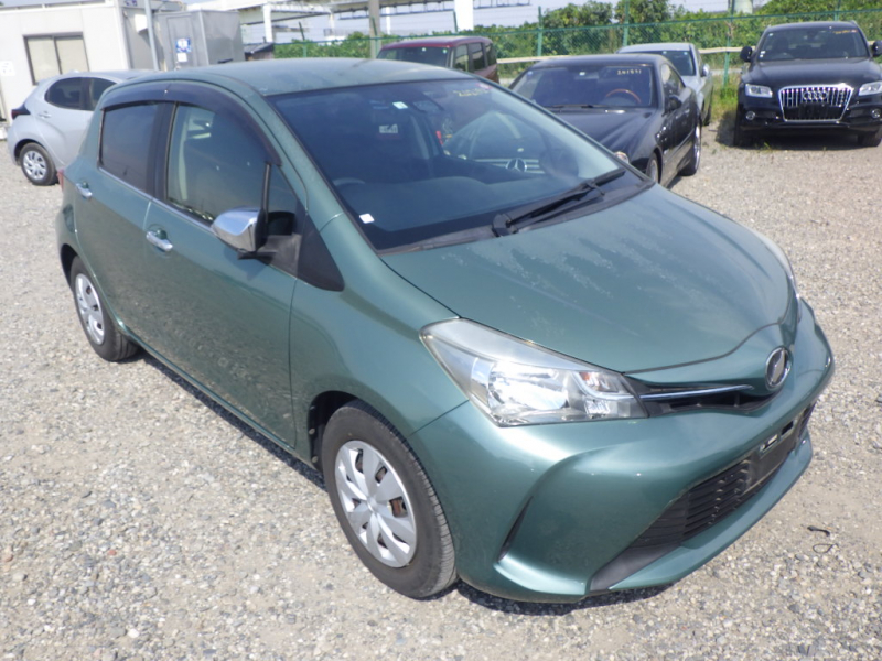 Toyota Vitz 2016