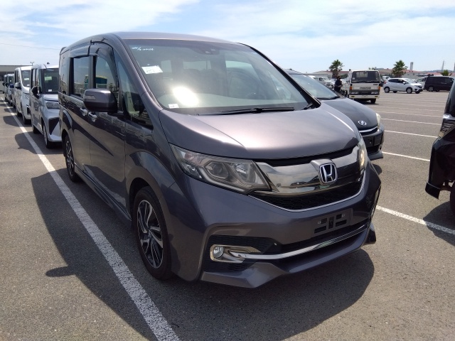 Honda Step WGN 2016