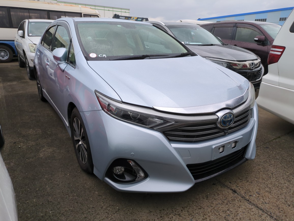 Toyota SAI 2016