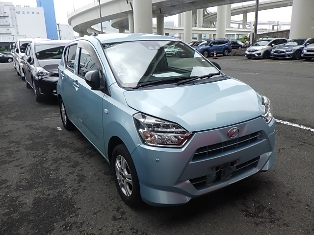 Daihatsu MIRA e:s 2017