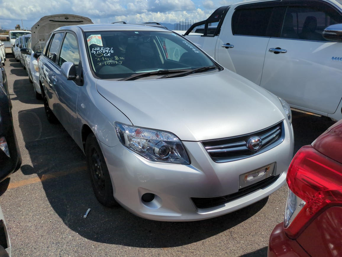 Toyota Corolla Fielder 2009