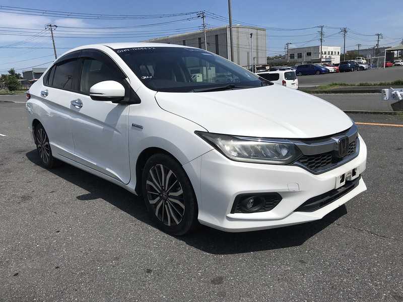 Honda Grace 2018