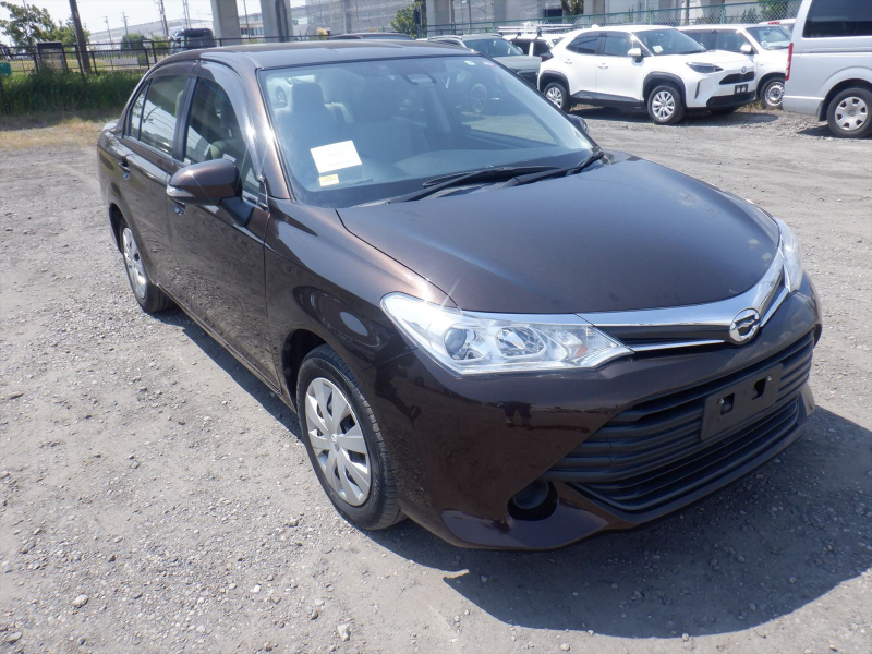 Toyota Corolla Axio 2015