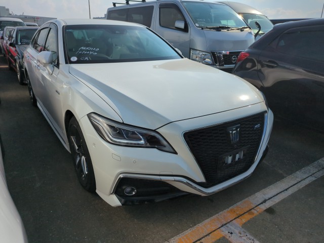 Toyota Crown 2018