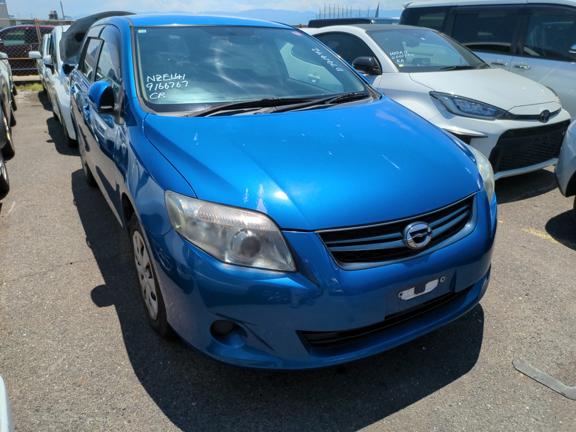 Toyota Corolla Fielder 2010