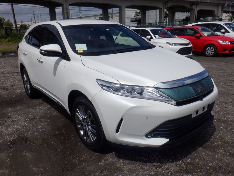 Toyota Harrier 2018