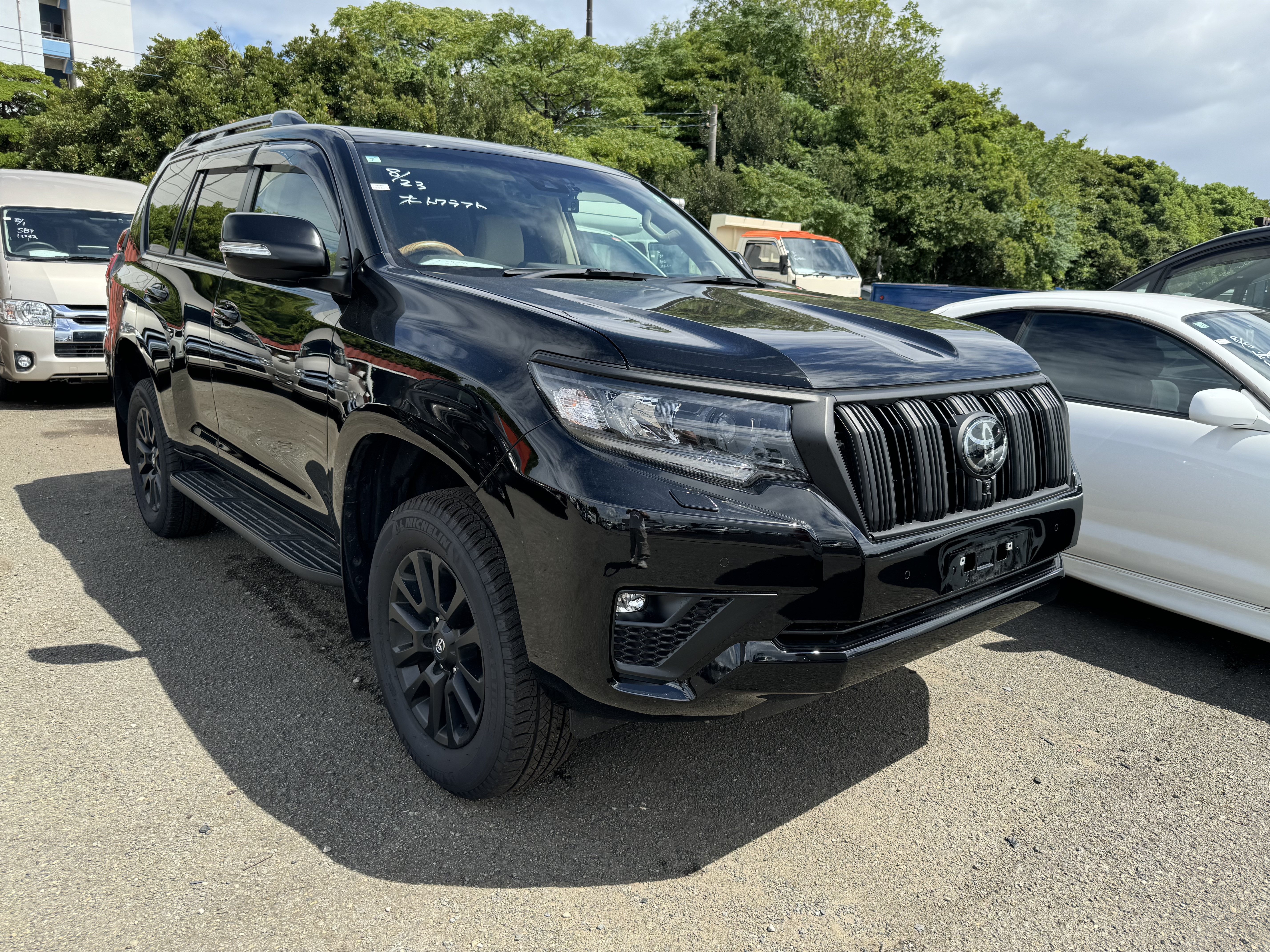 Toyota Land Cruiser Prado 2023