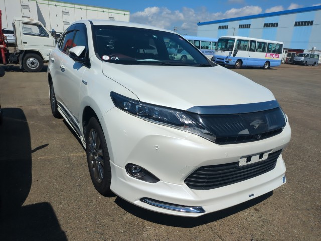 Toyota Harrier 2015