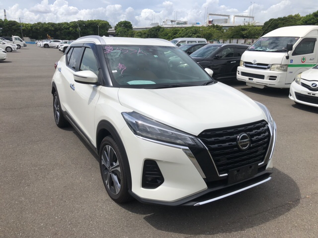 Nissan KICKS 2022